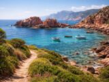 Les récits d&rsquo;aventure sur l&rsquo;isola Rossa en Sardaigne que vous devez lire